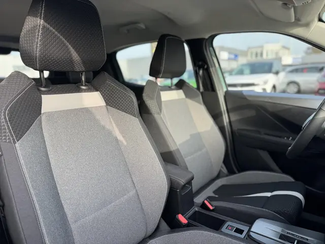 Opel Frontera 1.2 Turbo Hybrid GS 2025 Hybride Benzine 20