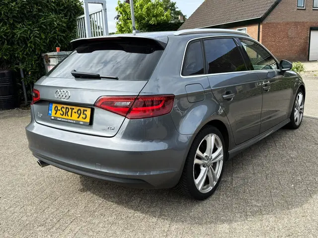 Audi A3 Sportback 1.6 TDI ULTRA EDITION 2013 Diesel 7