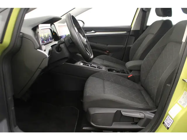 Volkswagen Golf 1.0 eTSI Life 2021 Hybride Benzine 17