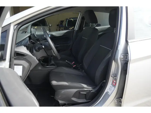 Ford Fiesta 1.0 Style | AIRCO | NAVIGATIE 2013 Benzine 9