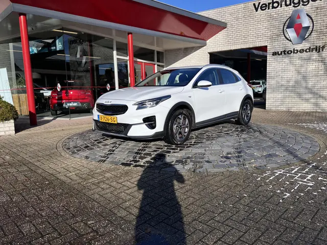 Kia XCeed 1.5 T-GDI DynamicLine 2022 Benzine 21