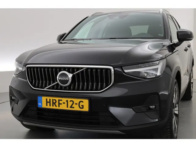 Volvo XC40 T4 Recharge Core 2023 Hybride Benzine 27