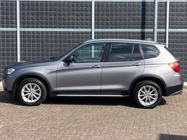 BMW X3 XDrive20i High Executive AWD 2012 Benzine 7