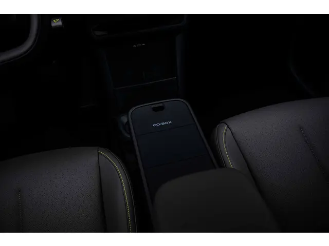 Lynk & Co 02 More 66 kWh 2026 Elektrisch 28