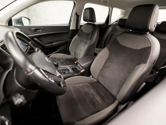 SEAT Ateca 1.0 TSI Sport 2018 Benzine 14