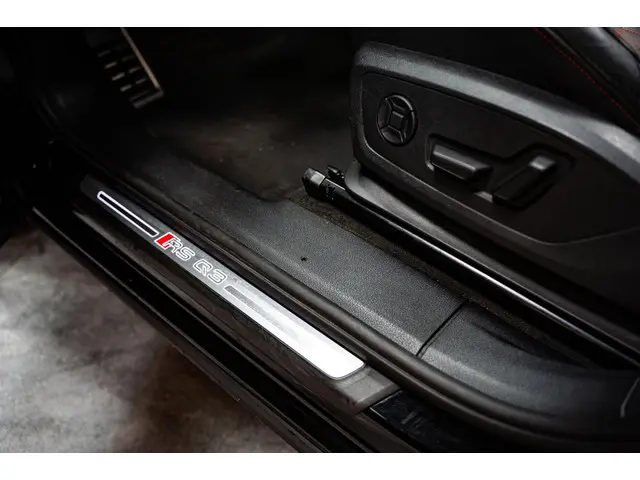 Audi Q3 RS PANO|AUT7|LEDER|RSDYNAMIC 2021 Benzine 10