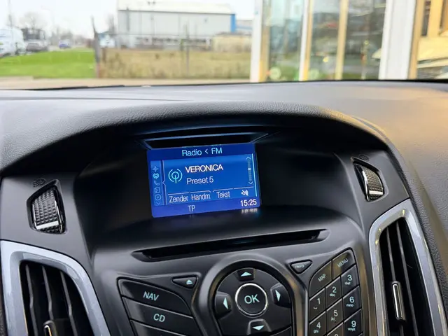 Ford Focus 1.6 EcoBoost Edition Plus 2014 Benzine 22