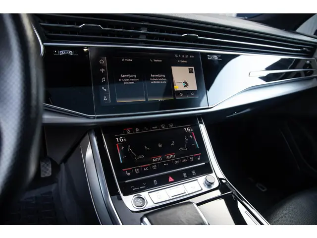 Audi Q7 SQ7 S-Line Grijs kenteken 2020 Diesel 38