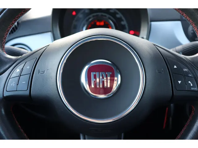 Fiat 500 0.9 TwinAir Turbo 500S org. NL-auto 2014 Benzine 17