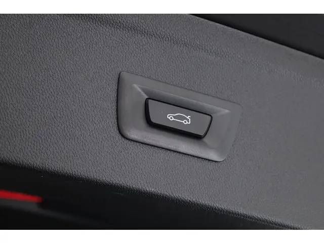 BMW iX xDrive45 101 kWh M Sport Pro 2025 Elektrisch 37