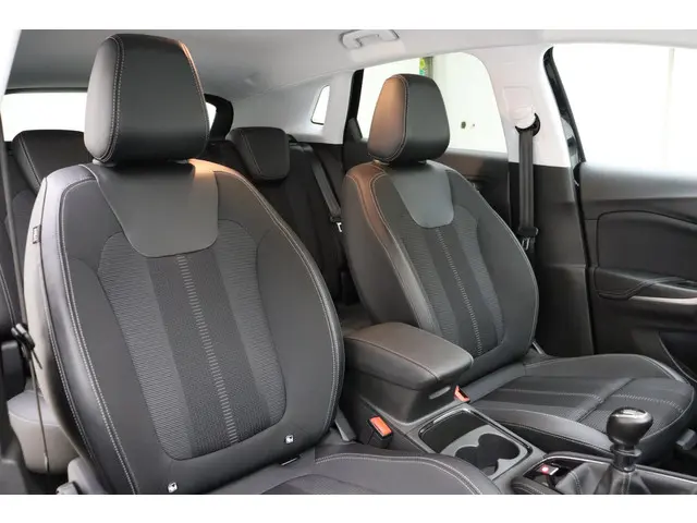 Opel Grandland 1.2 Turbo 130pk GS 2023 Benzine 12