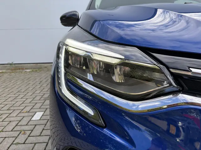 Renault Captur 1.0 TCe 90 techno 2023 Benzine 26