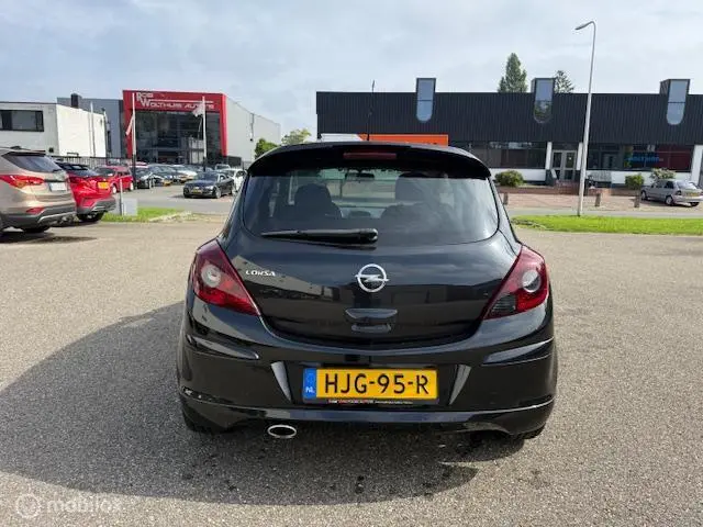 Opel Corsa 1.4 Turbo OPC line 2013 Benzine 6