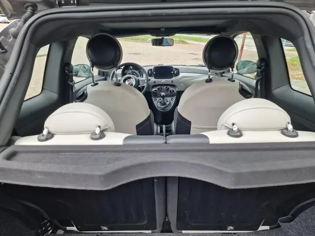 Fiat 500 1.0 Hybrid Dolcevita 2021 Hybride Benzine 27