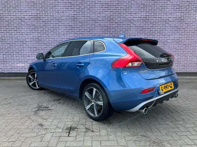 Volvo V40 2