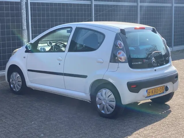 Citroën C1 1.0 Collection 2013 Benzine 4