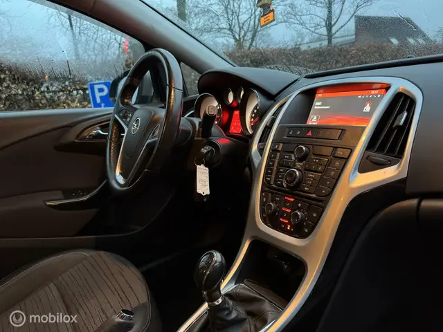 Opel Astra 1.4 Turbo 150PK/NAVI/PDC/DO/NWE APK 2014 Benzine 13