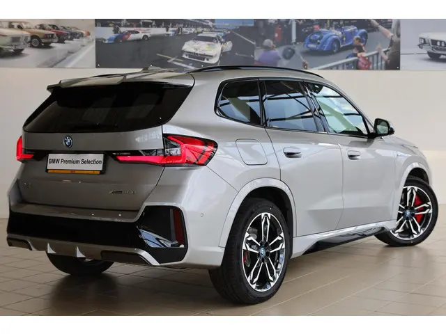 BMW X1 xDrive25e 2025 Hybride Benzine 2