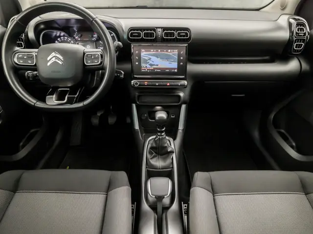Citroën C3 Aircross 1.2 PureTech S&S Shine 2019 Benzine 6