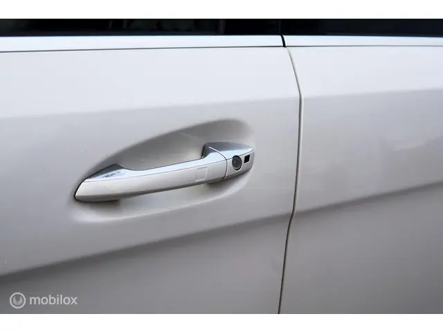 Mercedes-Benz M-Klasse 500 2013 Benzine 41