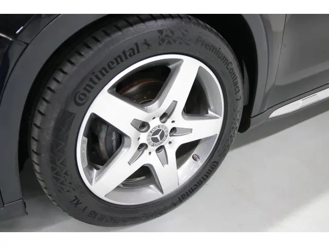 Mercedes-Benz GLA 180 Memory/AMG-styling 2018 Benzine 4