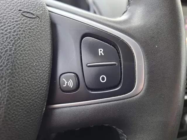 Renault Clio Estate TCe 90 Limited 2020 Benzine 20