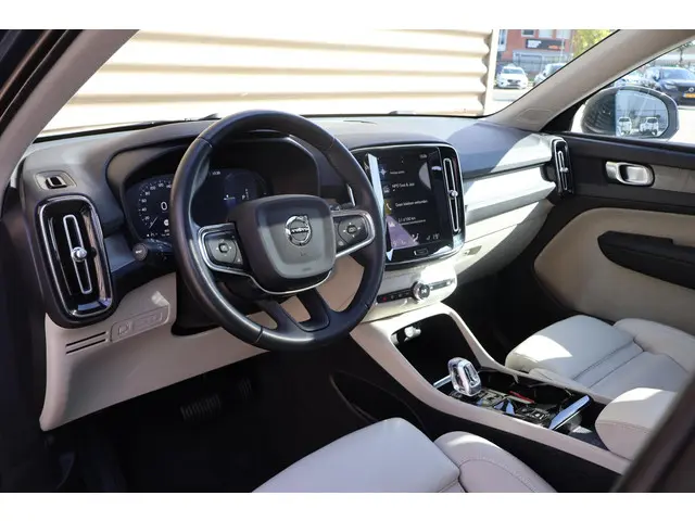Volvo XC40 1.5 T5 Recharge Inscription 2021 Benzine 13