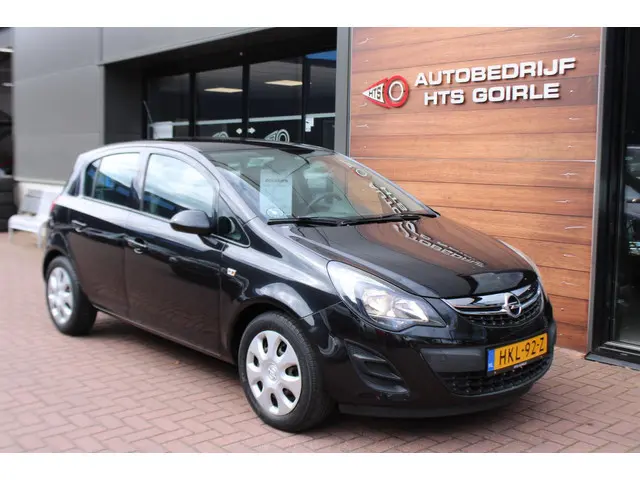 Opel Corsa 1.2-16V Berlin 2014 Benzine 6