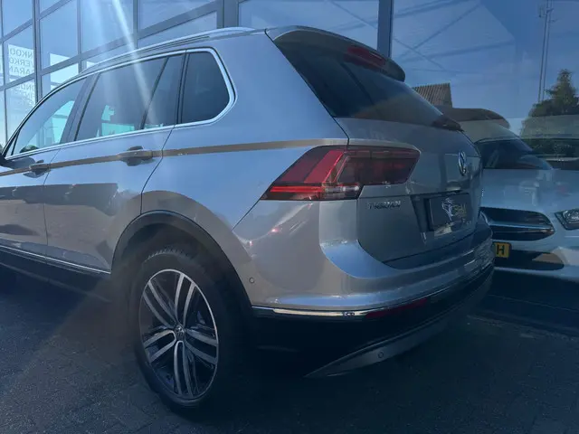 Volkswagen Tiguan 2.0 TSI 4Motion Highline 2016 Benzine 5