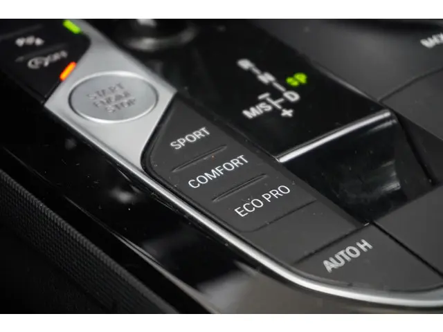 BMW 1 Serie 118i 2023 Benzine 18