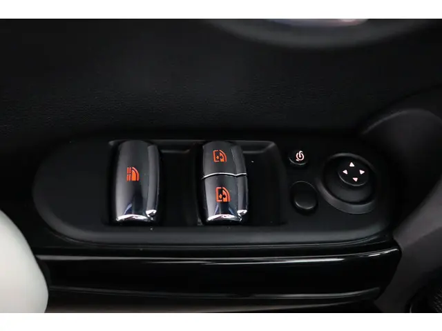 MINI Cooper Cabrio Mini 1.5 Classic 2022 Benzine 26