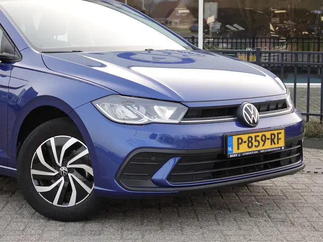 Volkswagen Polo 1.0 TSI Life AUTOM. 2022 Benzine 9