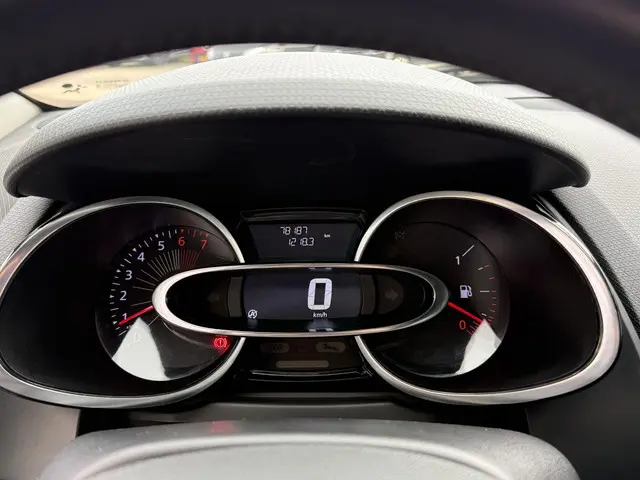 Renault Clio Estate 0.9 TCe Night&Day 2016 Benzine 4