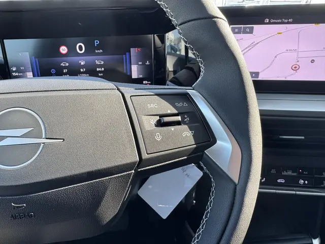 Opel Frontera 1.2 Turbo Hybrid GS 2025 Hybride Benzine 24