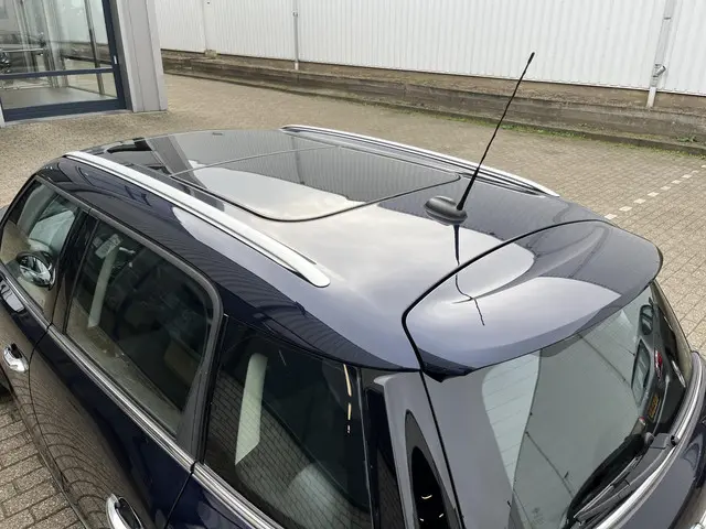 MINI Countryman 1.6 One Knockout Edition 2014 Benzine 72