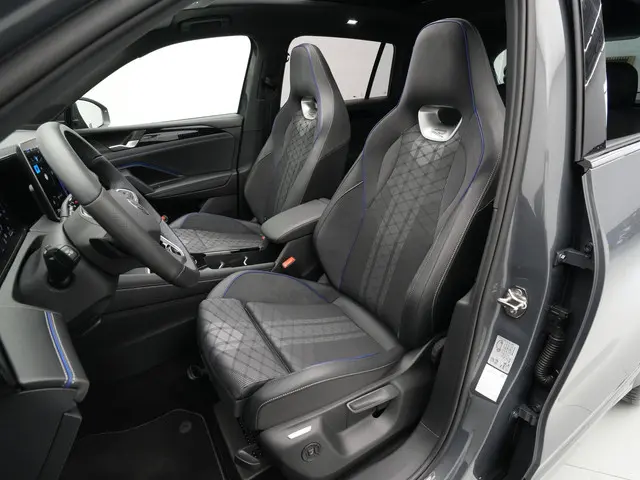 Volkswagen Tiguan 1.5 eTSI R-Line Business 2024 Benzine 12