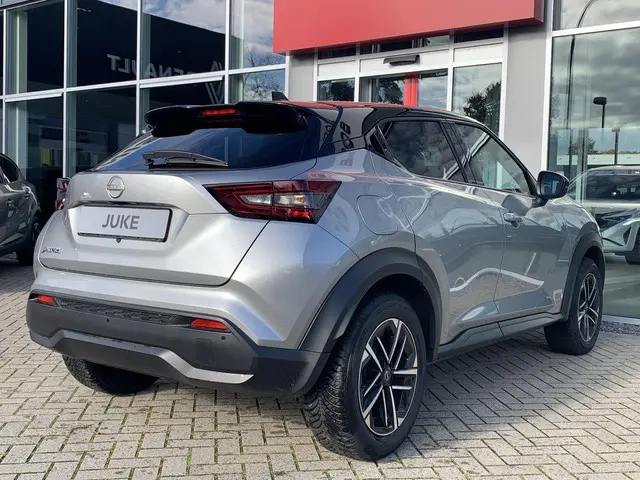 Nissan Juke 1.0 DIG-T Business Design 2025 Benzine 2