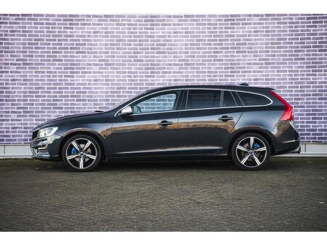Volvo V60 1.5 T3 R-Design 2017 Benzine 5