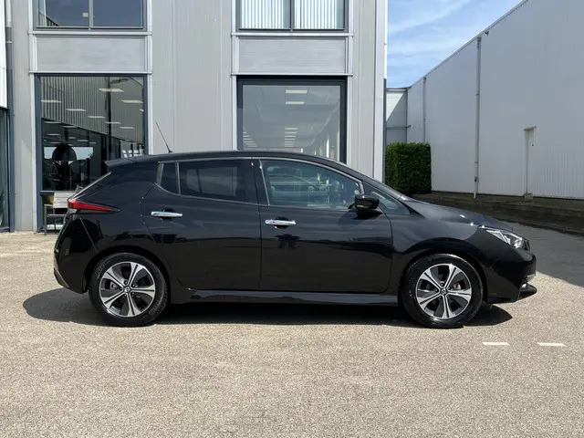 Nissan Leaf 3