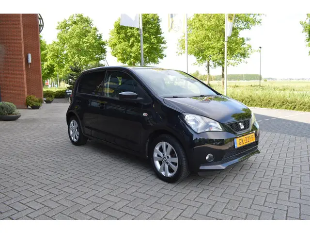 SEAT Mii 1.0 Sport Connect automaat 2015 Benzine 4