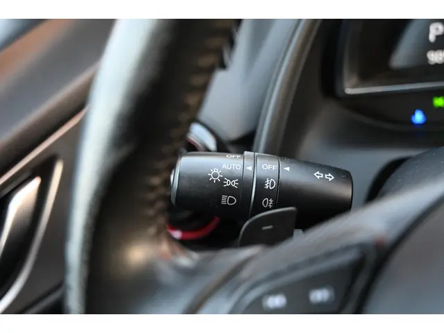 Mazda CX-3 SkyActiv-G 120 automaat GT-M 2015 Benzine 17