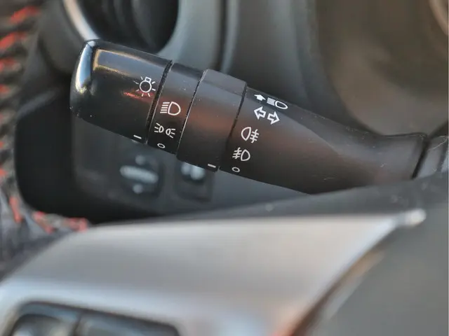 Toyota Yaris 1.3 VVT-i Dynamic 2012 Benzine 11