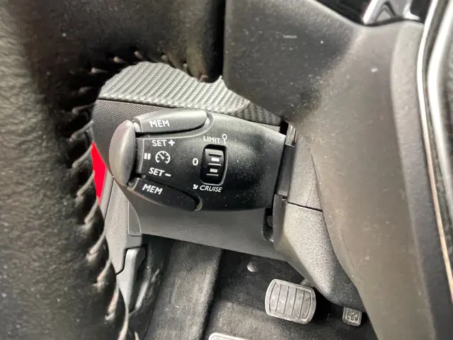 Peugeot 208 1.2 Turbo Active 2020 Benzine 27