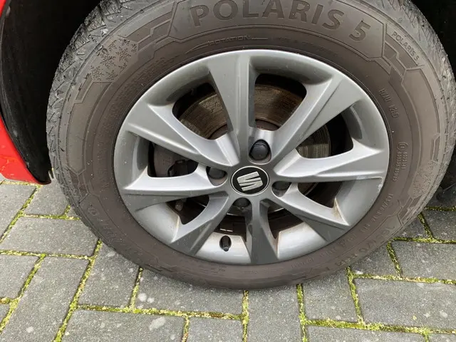 SEAT Mii 1.0 Reference 2014 Benzine 27