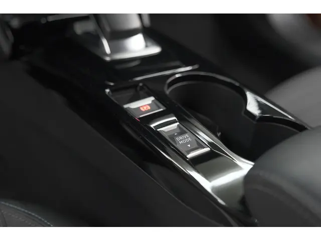 Peugeot e-2008 EV Allure Pack 50 kWh 2021 Elektrisch 36