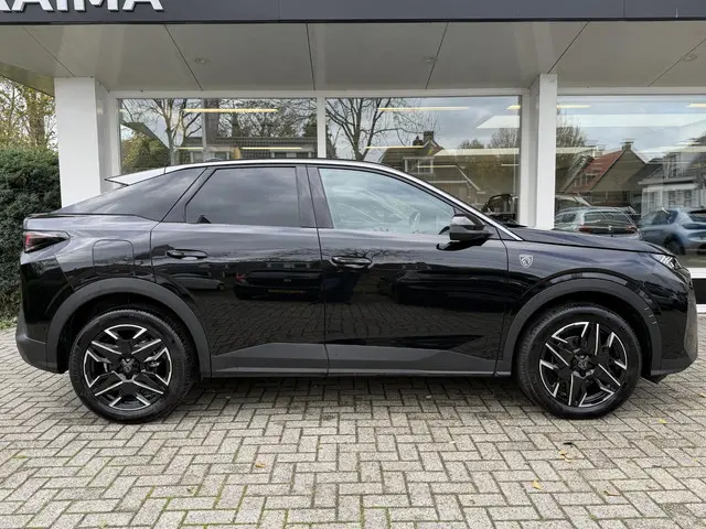 Peugeot 3008 1.2 Hybrid 145 GT 2025 Hybride Benzine 16