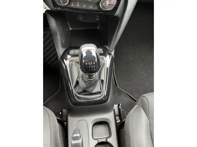 Opel Corsa 1.2 Turbo Yes 2025 Benzine 34