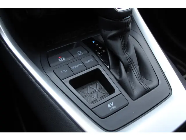 Toyota RAV4 2.5 Hybrid Dynamic 2021 Hybride Benzine 26