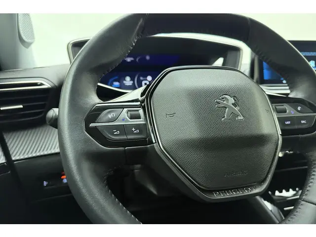 Peugeot 2008 1.2 PureTech Allure Pack 2022 Benzine 23