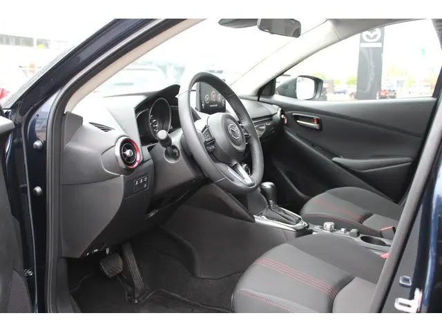 Mazda 2 1.5 SkyActiv-G 90 Homura 2024 Benzine 11